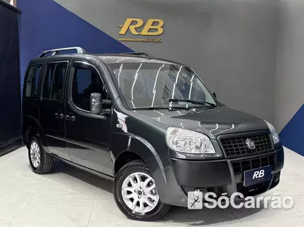 Fiat DOBLO ESSENCE 7LUG 1.8 16V na cor Cinza em Itajaí / SC - 6720652
