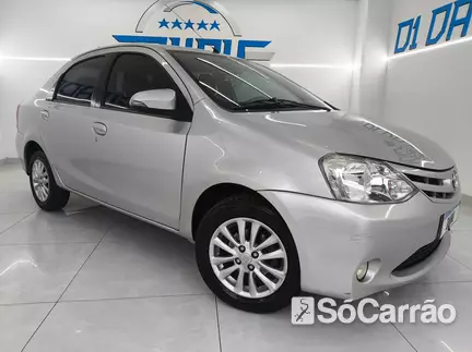 Toyota ETIOS SEDAN XLS 1.5 16V na cor Prata em Joinville / SC - 6831698