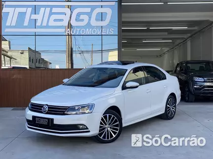 Volkswagen JETTA COMFORTLINE 2.0 TIP na cor Branca em Palhoça / SC - 6773758