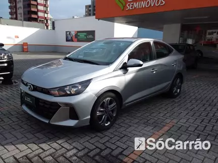 Hyundai HB20S COMFORT PLUS 1.0 TGDI 12V AT6 na cor Prata em Jaraguá do Sul / SC - 6744478