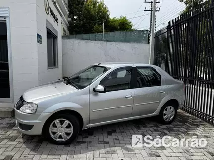 Renault LOGAN EXPRESSION 1.6 16V AT HIFLEX na cor Prata em Curitiba / PR - 6951122