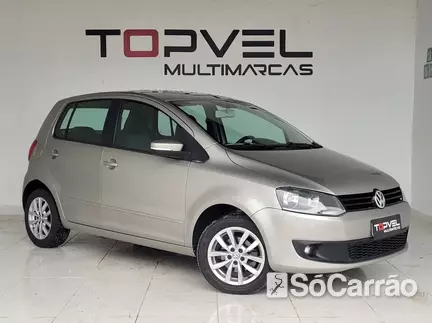 Volkswagen FOX 1.0 8V na cor Prata em São José / SC - 6880275