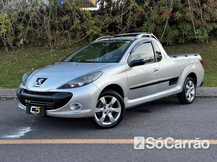 Peugeot HOGGAR XR 1.4 8V na cor Prata em Curitiba / PR - 6790955