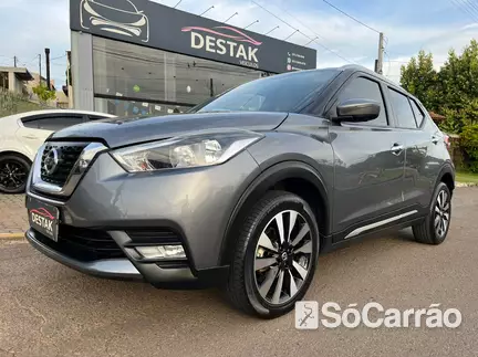 Nissan KICKS SL NAC 1.6 16V CVT na cor Cinza no Dois Irmãos / RS - 6927936
