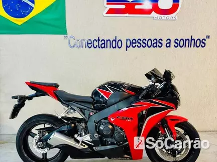 Honda CBR 1000 CBR 1000 RR FIREBLADE na cor Preta em Ponta Grossa / PR - 6892284