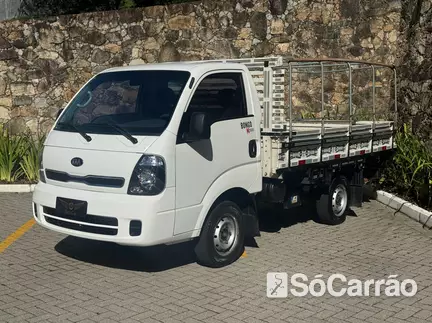 KIA BONGO K-2500 4X2 2.5 TB na cor Branca em São José / SC - 6735244