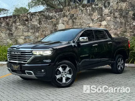 Dodge RAM 1500 LARAMIE CD 4X4 5.7 TB-IC na cor Preta em São José / SC - 6748686