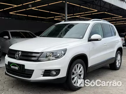 Volkswagen TIGUAN 4MOTION 2.0 TSI TIP na cor Branca em Joinville / SC - 6979386