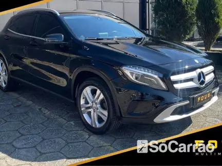 Mercedes GLA 200 ADVANCE 1.6 TB FF na cor Preta em Florianópolis / SC - 6932458