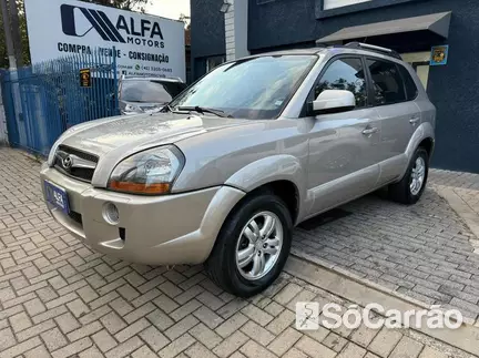 Hyundai TUCSON GLS NAC 4X2 2.0 16V AT na cor Prata em Curitiba / PR - 6672853