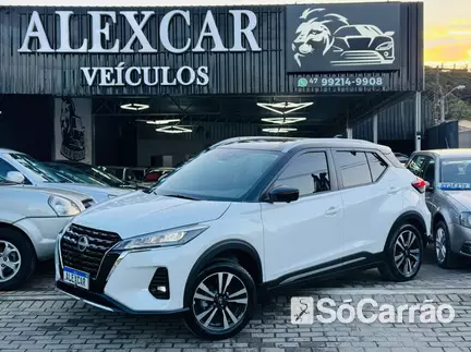 Nissan KICKS EXCLUSIVE 1.6 16V CVT na cor Branca em Joinville / SC - 6798506