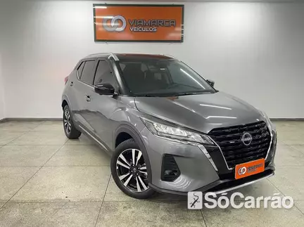 Nissan KICKS EXCLUSIVE 1.6 16V CVT na cor Cinza em Curitiba / PR - 6926105