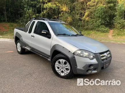 Fiat STRADA CE ADVENTURE LOCKER 1.8 8V na cor Prata em Curitiba / PR - 6923822