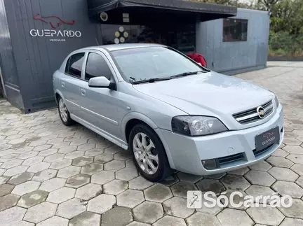 Chevrolet ASTRA SEDAN ADVANTAGE 2.0 8V 140CV FLEXPOWER na cor Prata em Joinville / SC - 6912890