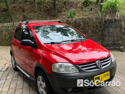 Volkswagen CROSSFOX 1.6 8V na cor Vermelha em Joinville / SC - 6972909