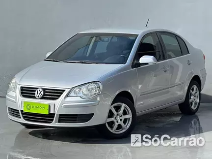 Volkswagen POLO SEDAN 1.6 8V IMOTION na cor Prata em Palhoça / SC - 6806029