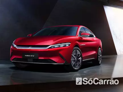 BYD HAN BEV 77KWH na cor Vermelha em Maringá / PR - 6525787