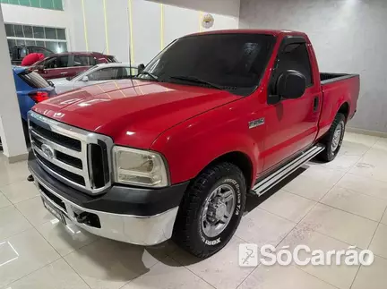 Ford F-250 CS XLT 4X2 4.2 V6 na cor Vermelha em Curitiba / PR - 6756337