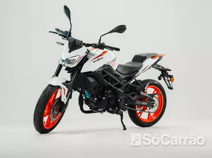 Shineray 250F FLASH na cor Branca em Curitiba / PR - 6556976