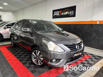 Nissan VERSA SL 1.6 16V FLEXSTART na cor Cinza no Gravataí / RS - 6951846