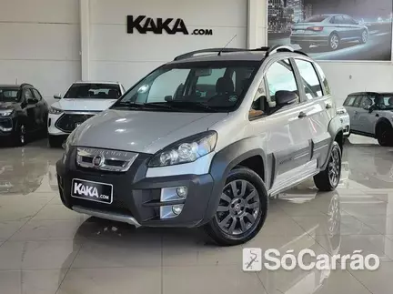 Fiat IDEA ADVENTURE LOCKER 1.8 16V DUAL na cor Prata em Florianópolis / SC - 6813551