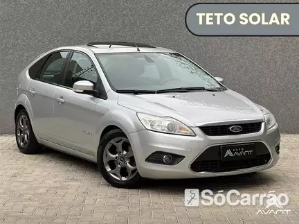 Ford FOCUS HATCH TITANIUM KINETIC 2.0 16V na cor Prata em Curitiba / PR - 6825013
