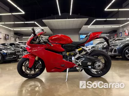 Ducati 1299 1299 na cor Vermelha no Passo Fundo / RS - 6820852