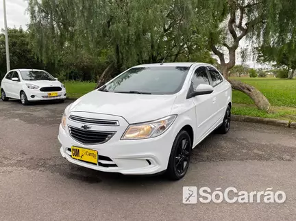 Chevrolet PRISMA LT 1.4 8V SPE/4 na cor Branca no Porto Alegre / RS - 6733146