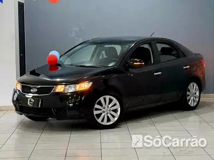KIA CERATO EX 1.6 16V 126CV MT6 na cor Preta em Joinville / SC - 6572752