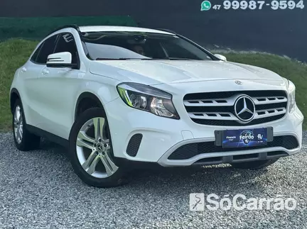 Mercedes GLA 200 STYLE NAC 1.6 TB FF na cor Branca em Joinville / SC - 6729255