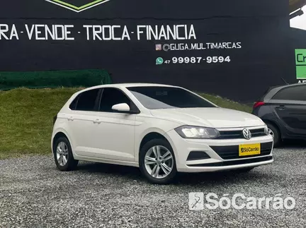 Volkswagen POLO 1.0 16V na cor Branca em Joinville / SC - 6903238
