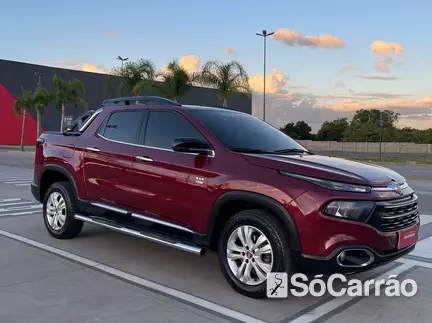 Fiat TORO VOLCANO 4X4 2.0 16V AT9 na cor Vinho no Cachoeirinha / RS - 6781320
