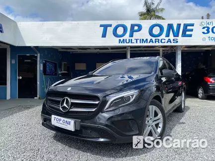 Mercedes GLA 250 VISION 2.0 16V TB 4MATIC na cor Preta em Joinville / SC - 6681991