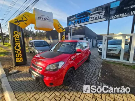 KIA SOUL EX 1.6 16V MT na cor Vermelha em Curitiba / PR - 6823201