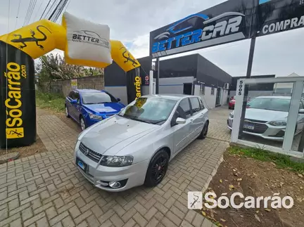 Fiat STILO ATTRACTIVE 1.8 8V na cor Prata em Curitiba / PR - 6907097