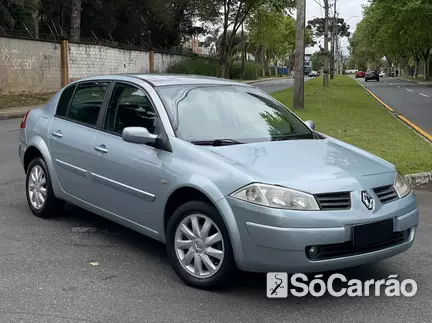 Renault MEGANE SEDAN DYNAMIQUE 1.6 16V HIFLEX na cor Prata em Pinhais / PR - 6946408
