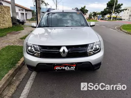 Renault DUSTER AUTHENTIQUE 1.6 16V SCE CVT X-TRONIC na cor Prata em Campinas / SP - 6739584