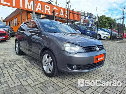 Volkswagen POLO (COMPOSITION TOUCH) 1.6 MSI 16V na cor Cinza em Curitiba / PR - 6781794