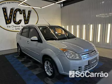 Ford FIESTA (CLASS) 1.6 8V na cor Prata em Campo Largo / PR - 6804142
