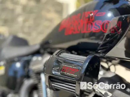 Harley Davidson SOFTAIL LOW RIDER ST FLXLRST na cor Preta em Curitiba / PR - 6941679