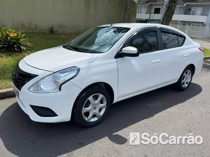 Nissan VERSA FLEX 1.0 12V na cor Branca em Curitiba / PR - 6941788