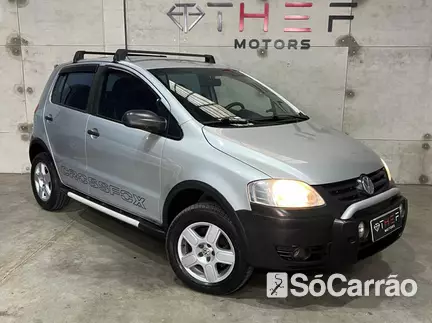 Volkswagen CROSSFOX 1.6 8V na cor Prata no Gravataí / RS - 6930363