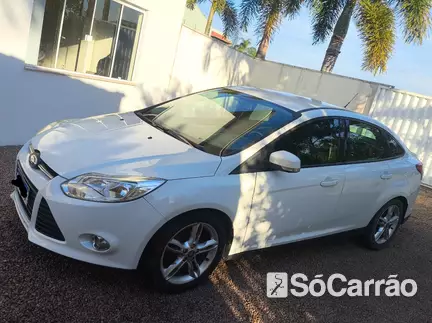 Ford NEW FOCUS SEDAN SE 2.0 16V P.SHIFT FLEXONE na cor Branca em Rio do Sul / SC - 6975551