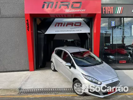 Ford NEW FIESTA SE 1.6 16V na cor Prata em Ponta Grossa / PR - 6422750