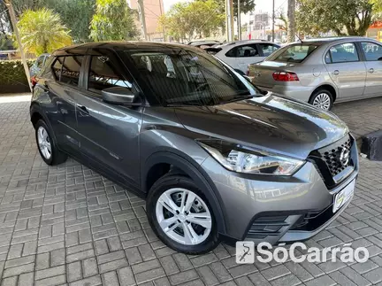 Nissan KICKS ACTIVE 1.6 16V CVT na cor Cinza em Campo Largo / PR - 6897264