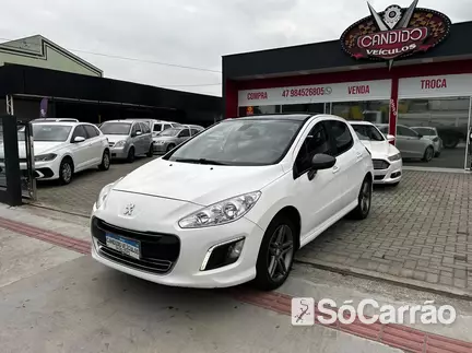 Peugeot 308 GRIFFE THP 1.6 16V TIP na cor Branca em Joinville / SC - 6721223