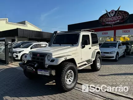 Troller T-4M 4X4 T.LONA 4X4 2.8 TB-IC na cor Branca em Joinville / SC - 6721618