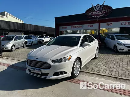 Ford FUSION TITANIUM AWD 2.0 16V GTDI AT na cor Branca em Joinville / SC - 6798619