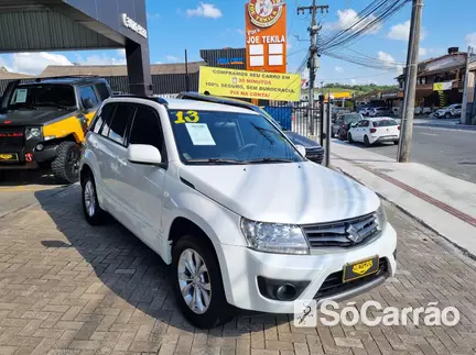 Suzuki GRAND VITARA 2.0 16V 4X2 / 4X4 5P MEC na cor Branca em Joinville / SC - 6573664