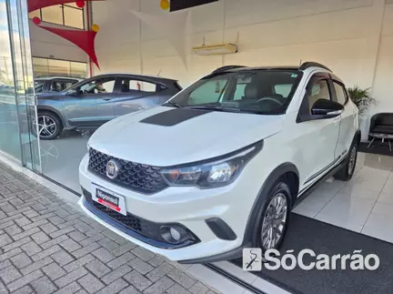 Fiat ARGO TREKKING (PACK COMFORT) 1.3 8V FIREFLY AT FLEX na cor Branca em Curitiba / PR - 6946365